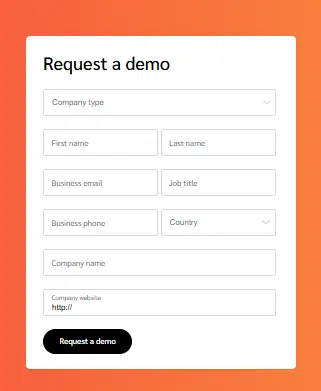 橙色渐变背景上“请求演示”表单的屏幕截图，包括公司类型、名字和姓氏、企业电子邮件、职位、企业电话、国家/地区、公司名称和公司网站字段，底部有“请求演示”按钮